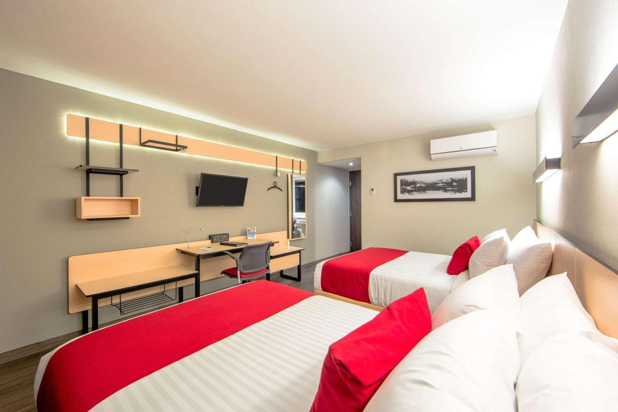Comfort Inn Delicias Dış mekan fotoğraf